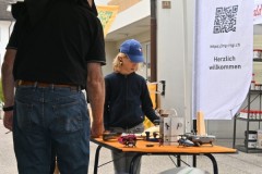 20250830_August-Maeaert_Looser_13